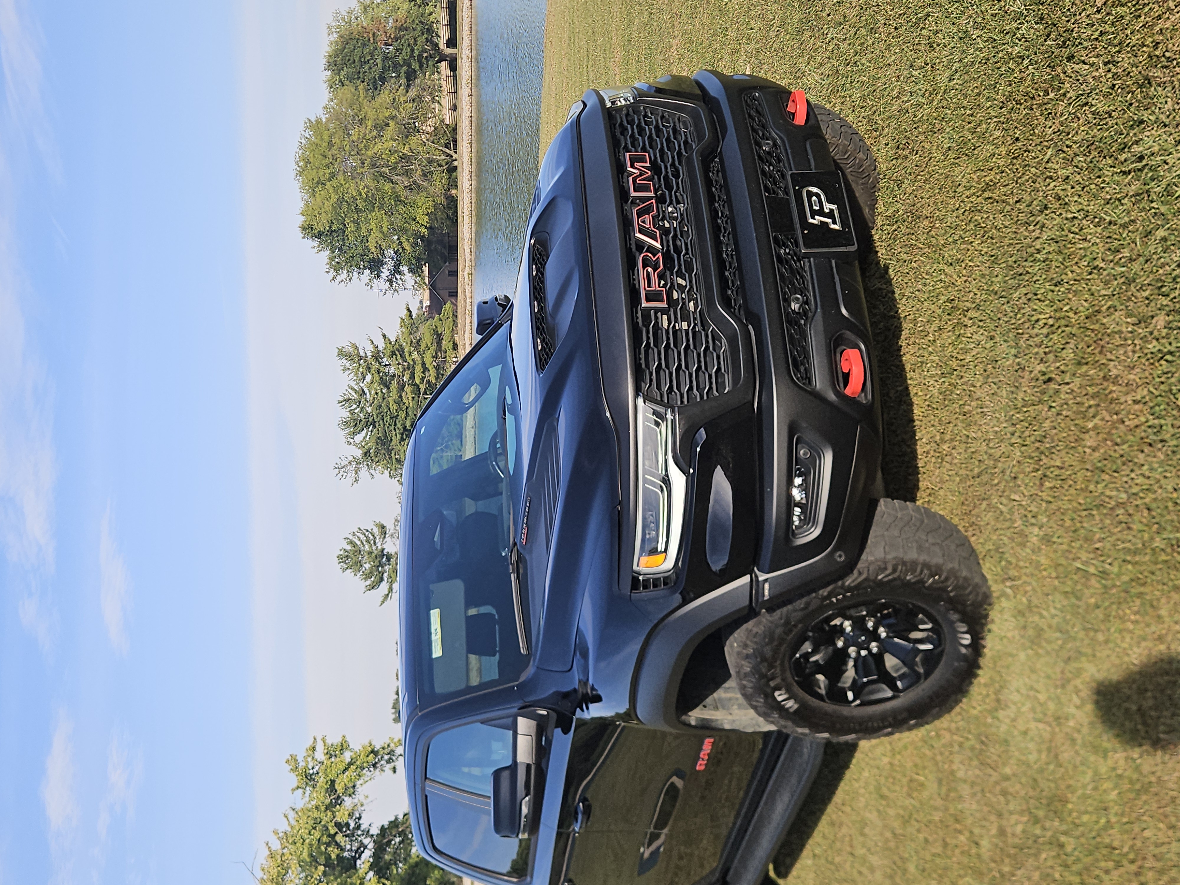 Used 2025 RAM 1500 RHO w/ RHO Level 1 Equipment Group AWD/4WD image 1