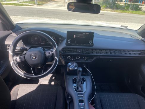 Used 2023 Honda HR-V Sport image 7