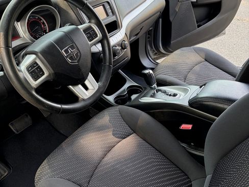 Used 2016 Dodge Journey Crossroad FWD image 5