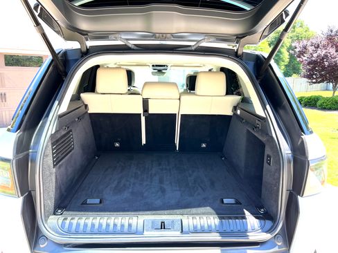 Used 2019 Land Rover Range Rover Sport HSE AWD/4WD image 13