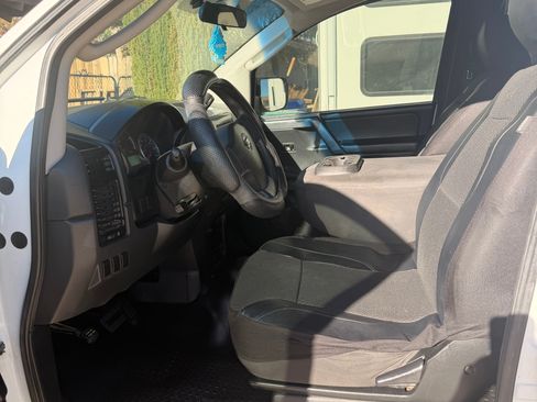 Used 2011 Nissan Titan S w/ Tow Pkg RWD image 16