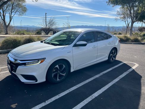 Used 2021 Honda Insight EX image 2