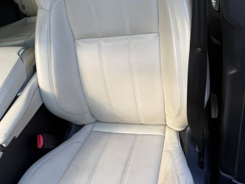 Used 2019 Land Rover Range Rover Sport HSE AWD/4WD image 21