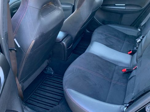 Used 2011 Subaru Impreza WRX STI image 11