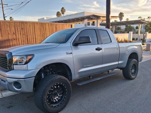 Used 2008 Toyota Tundra SR5 image 1