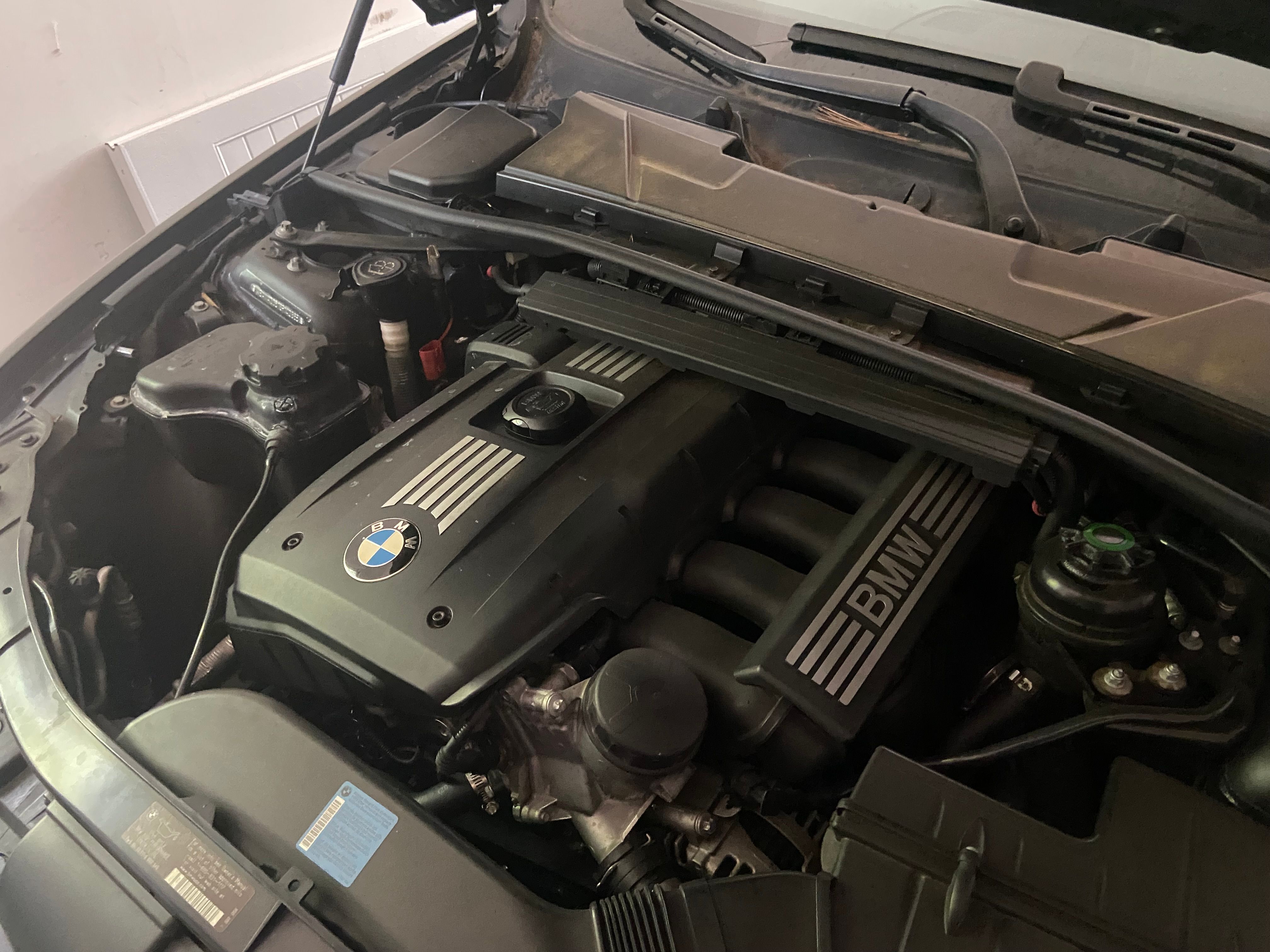 Used 2008 BMW 328i Sedan RWD image 12