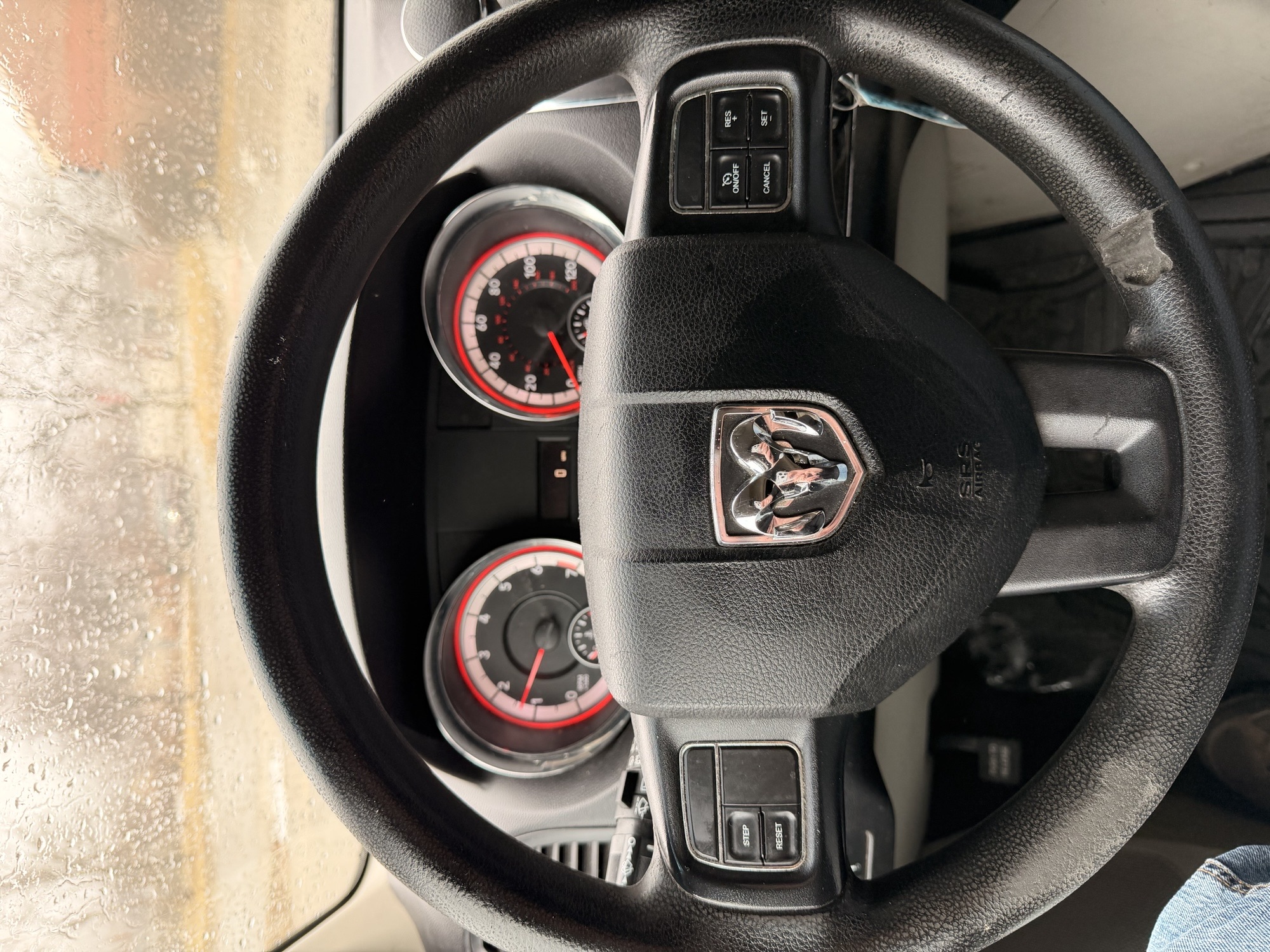 Used 2013 RAM C/V Tradesman FWD image 12