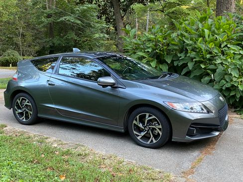 Used 2016 Honda CR-Z EX image 6