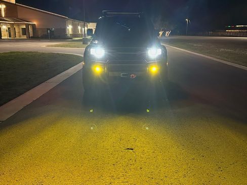 Used 2021 Land Rover Defender 110 X image 4