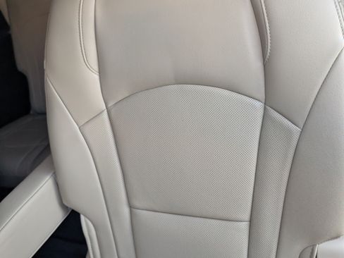 Used 2018 Buick Enclave Premium w/ Trailering Package image 10