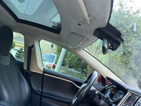 Used 2016 Tesla Model S 75 image 17