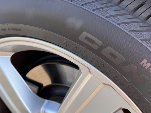 Used 2019 Audi e-tron Premium Plus image 16