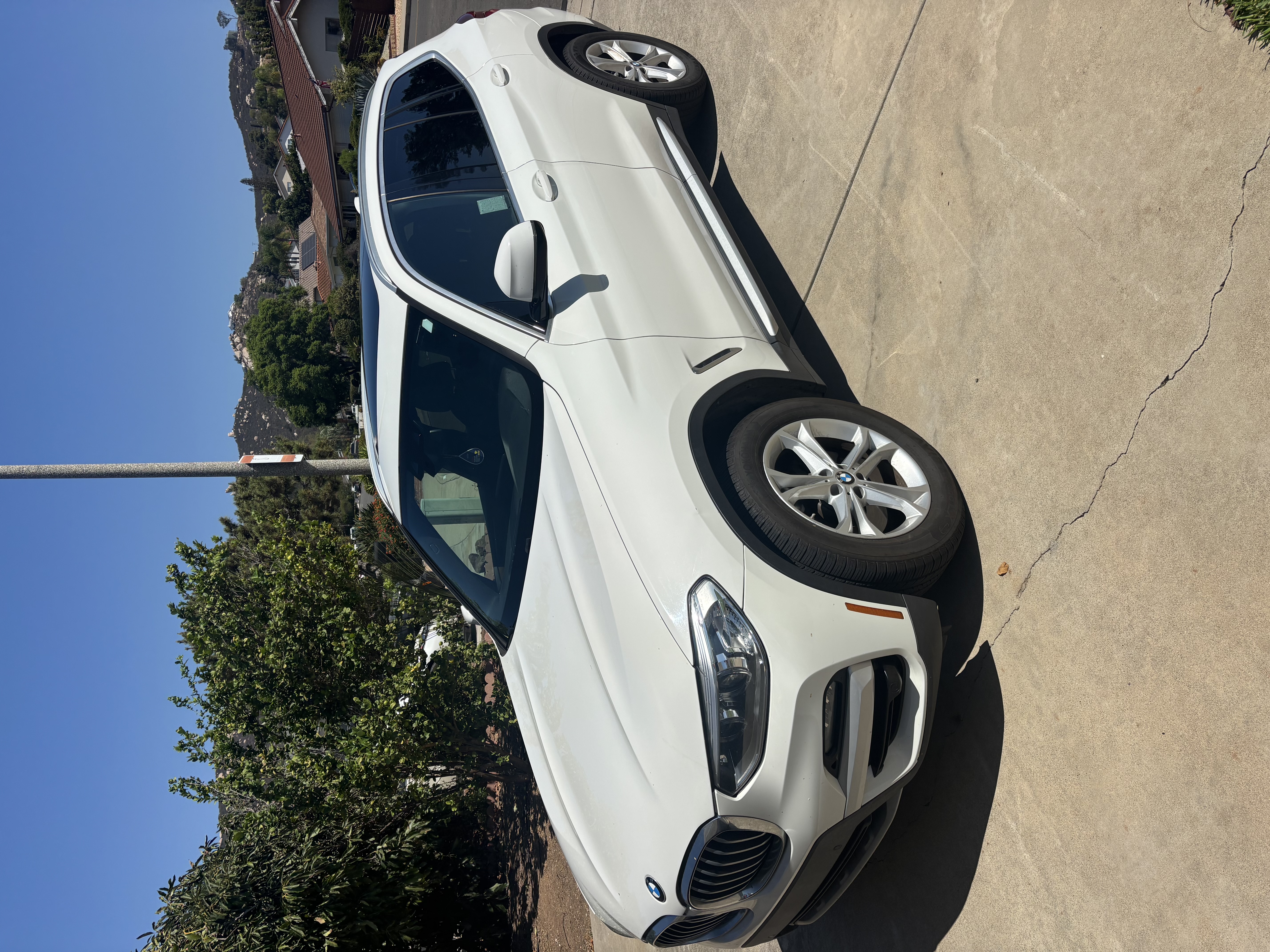 Used 2020 BMW X3 xDrive30i AWD/4WD image 1