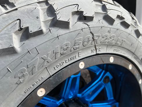 Used 2015 GMC Sierra 3500 Denali w/ Duramax Plus Package image 8