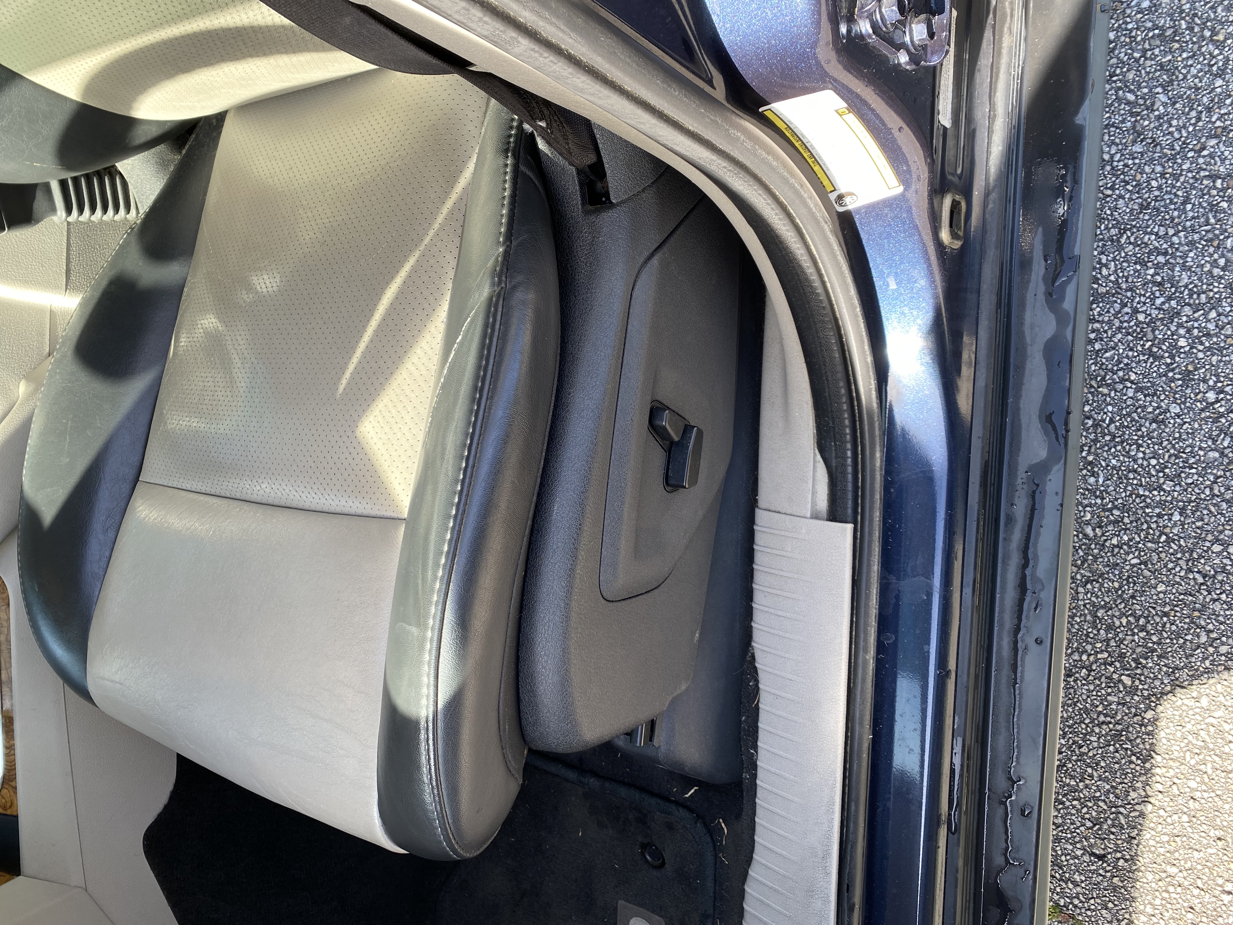 Used 2008 Jeep Grand Cherokee Limited w/ Trailer Tow Group IV RWD image 11