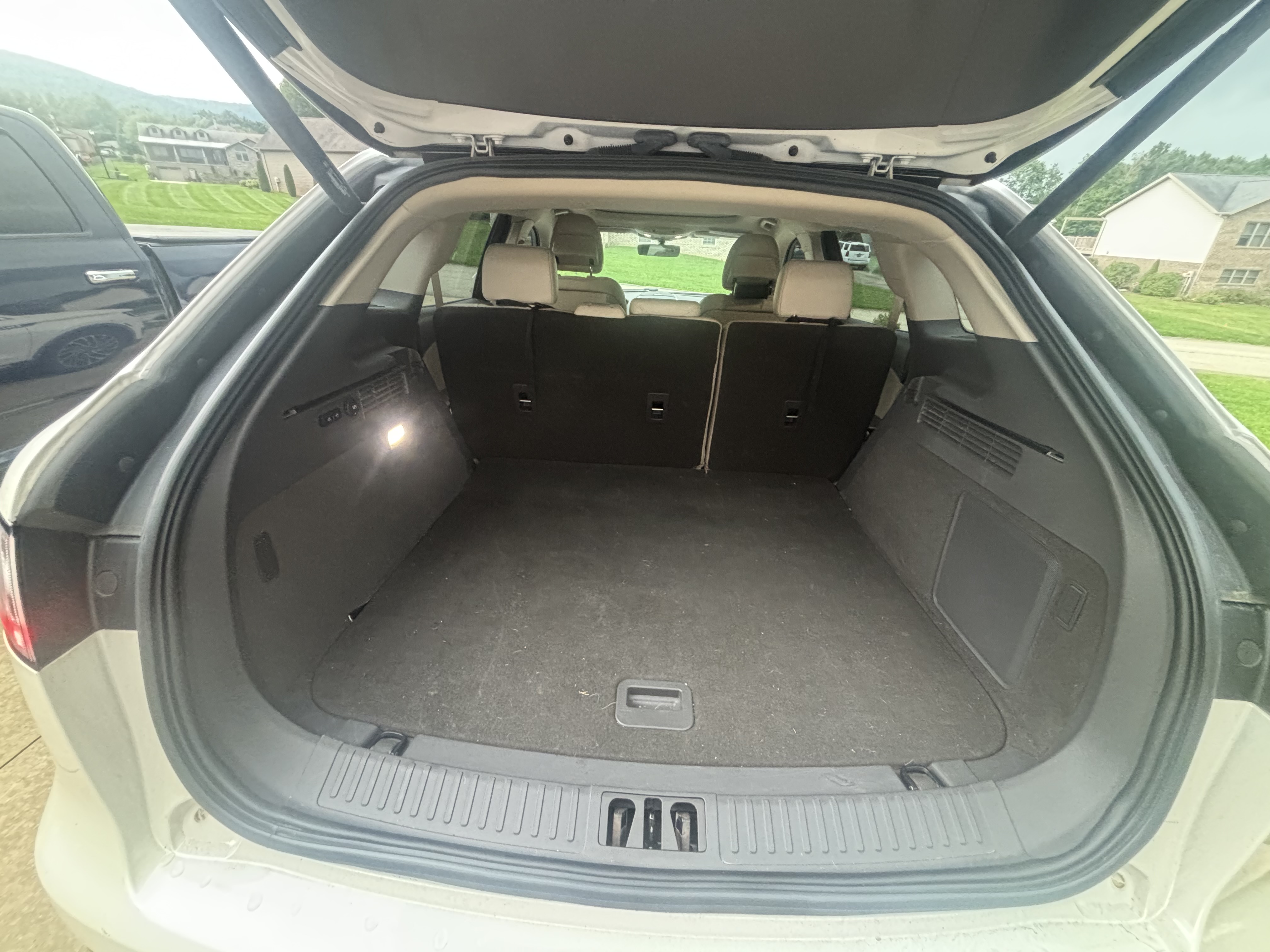 Used 2019 Lincoln Nautilus Reserve AWD/4WD image 14