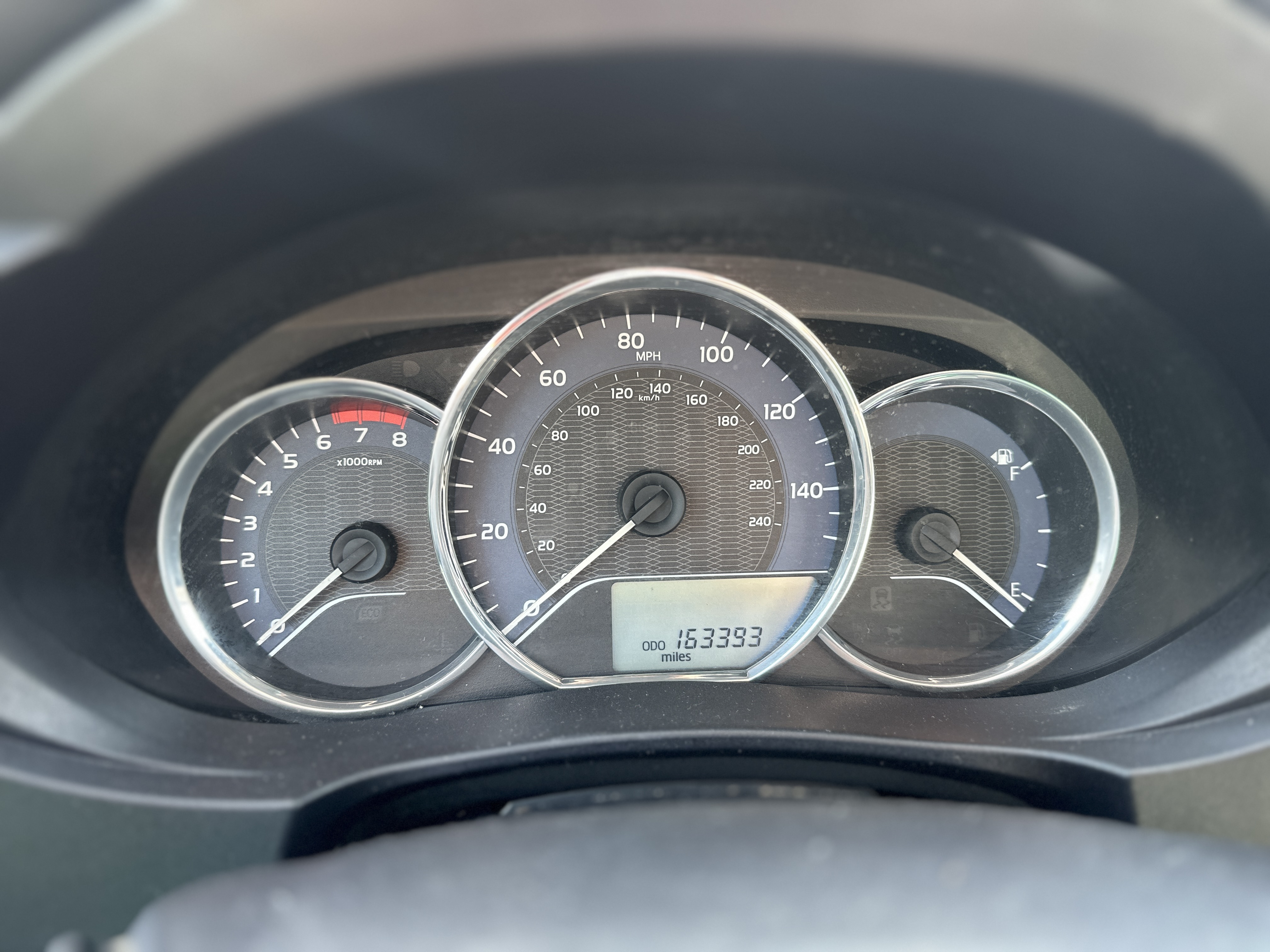 Used 2014 Toyota Corolla LE FWD image 2