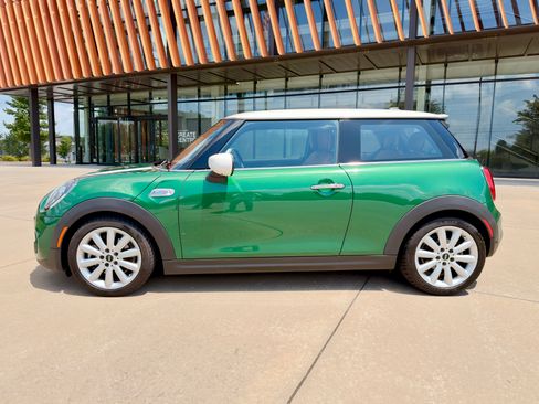 Used 2021 MINI Cooper S FWD image 5