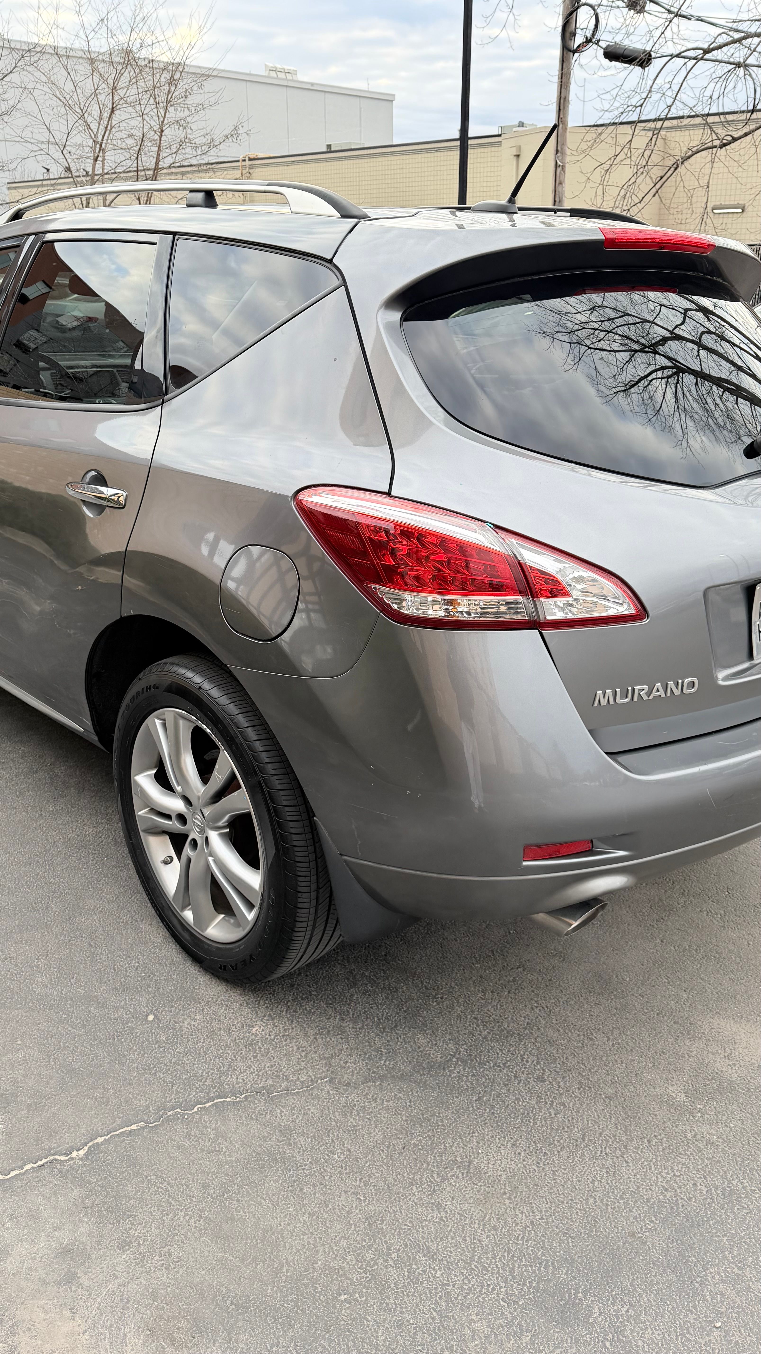 Used 2014 Nissan Murano LE AWD/4WD image 4