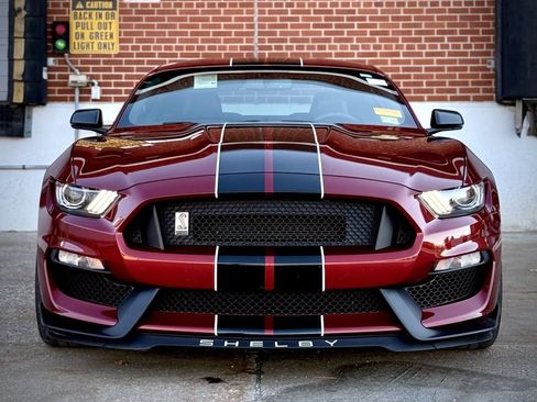 Used 2017 Ford Mustang Shelby GT350 image 2