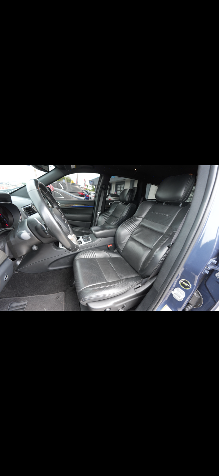 Used 2021 Jeep Grand Cherokee Trackhawk AWD/4WD image 12