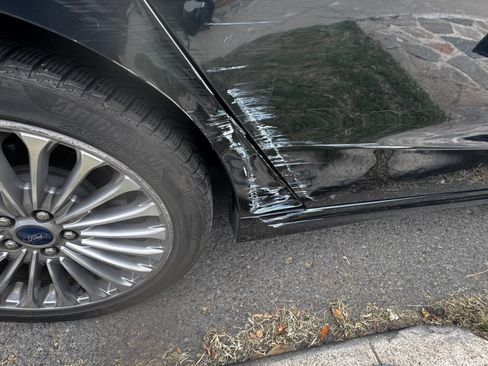 Used 2014 Ford Fusion Titanium image 22