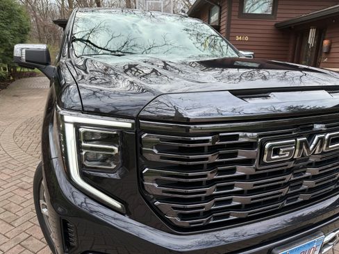 Used 2023 GMC Sierra 1500 Denali Ultimate image 6