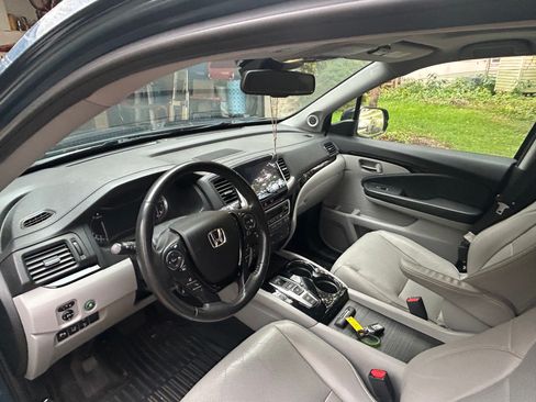 Used 2016 Honda Pilot Elite image 8