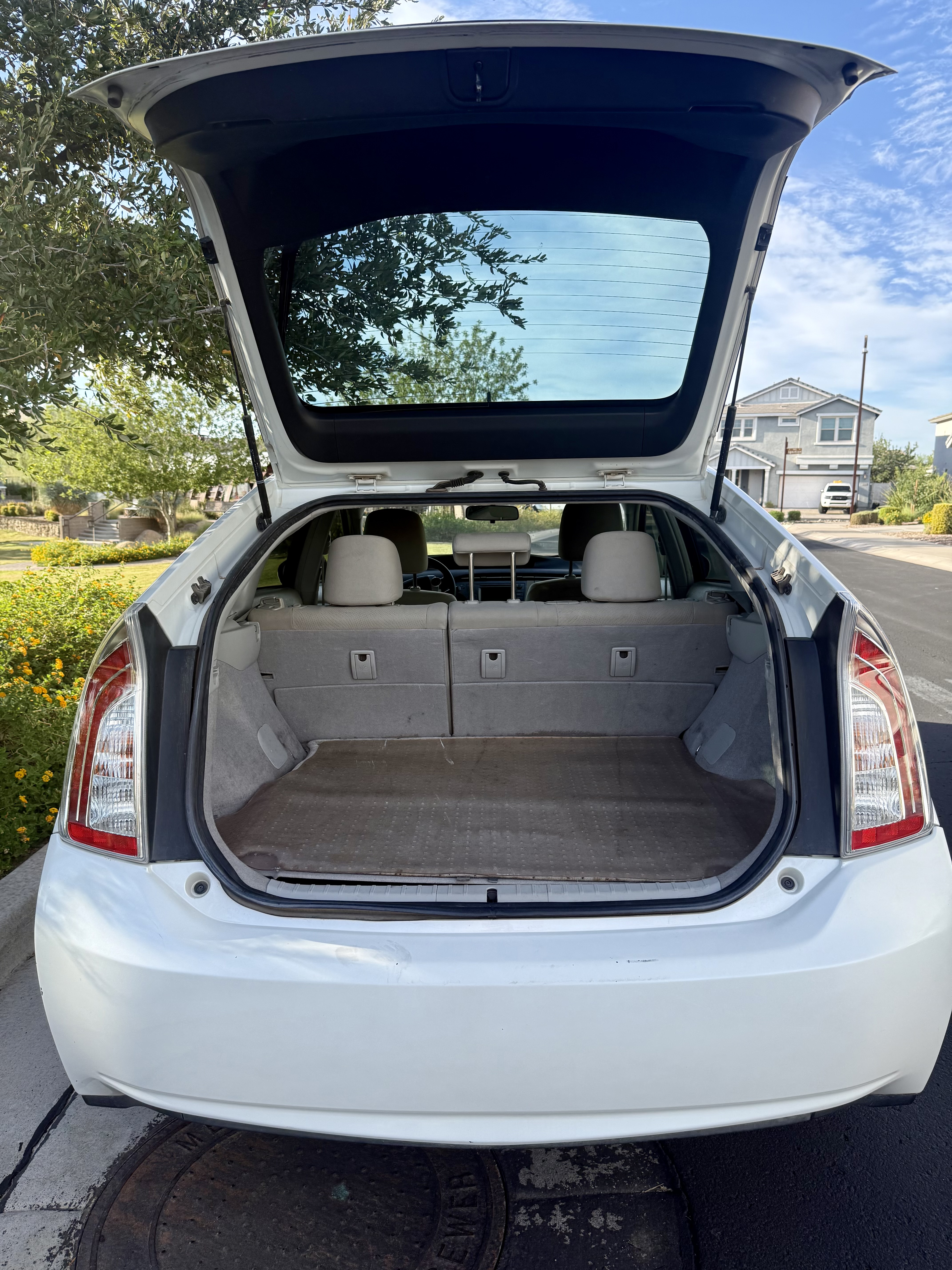 Used 2014 Toyota Prius Three FWD image 5