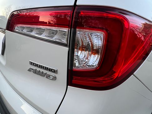 Used 2019 Honda Pilot Touring image 15