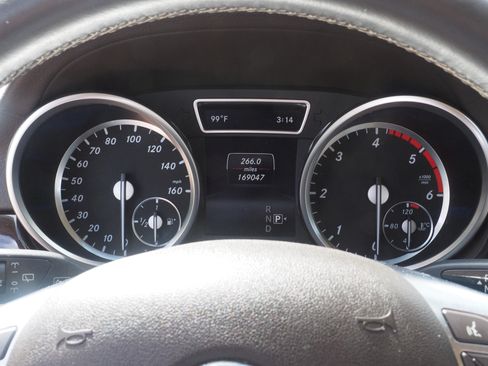 Used 2015 Mercedes-Benz GL 320 BlueTEC 4MATIC image 19