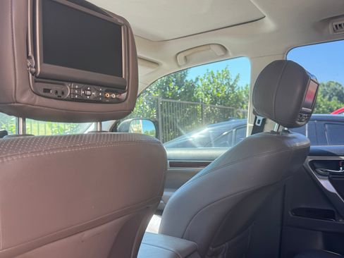 Used 2011 Lexus GX 460 w/ Comfort Plus Pkg AWD/4WD image 5