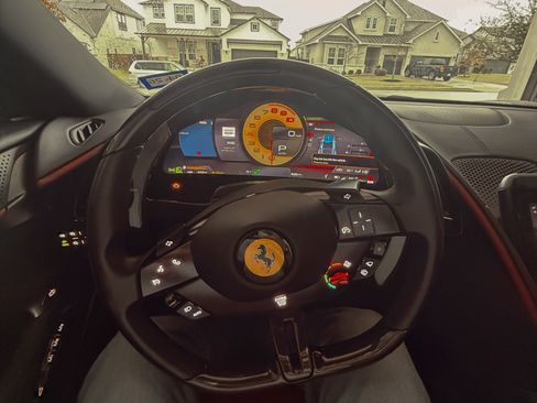 Used 2021 Ferrari Roma image 20