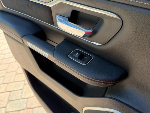 Used 2021 RAM 1500 Laramie RWD image 9