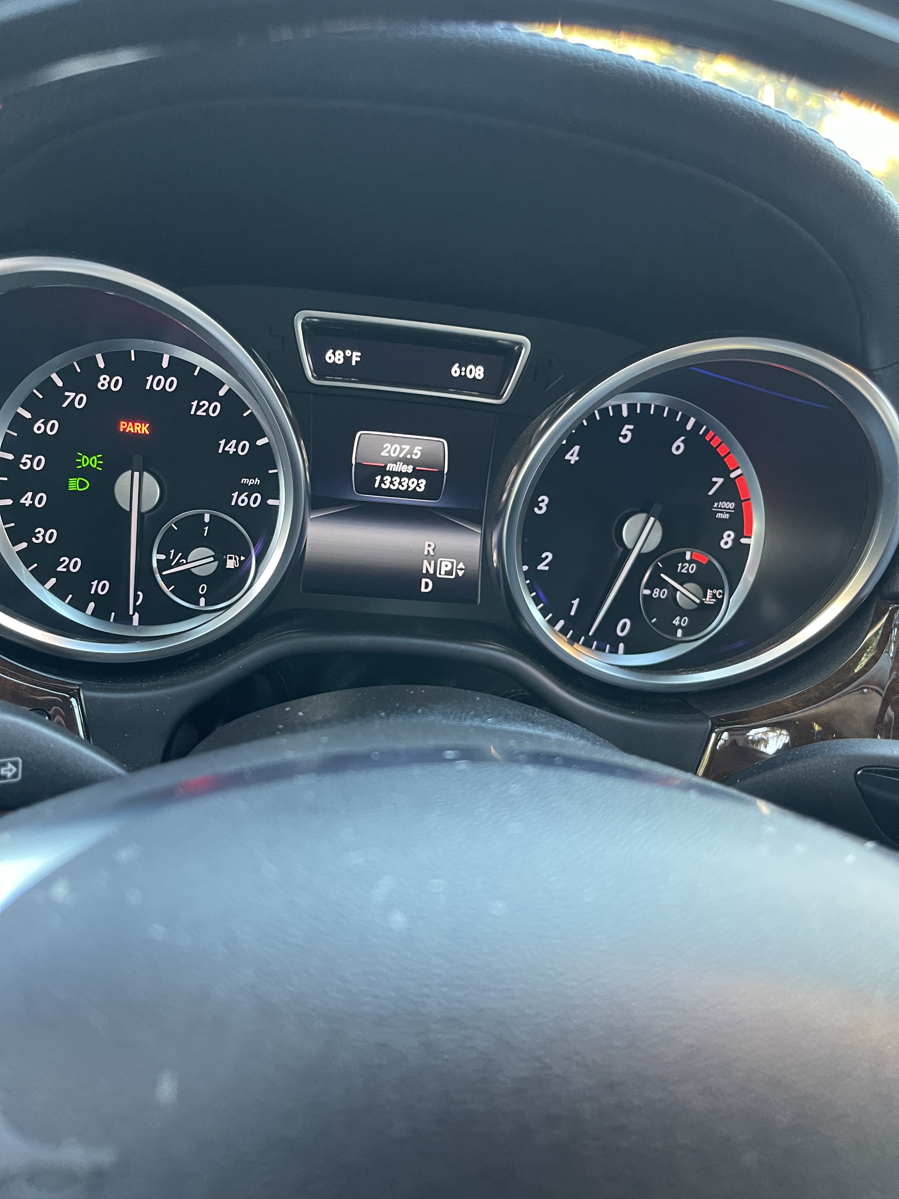 Used 2014 Mercedes-Benz ML 550 4MATIC image 10