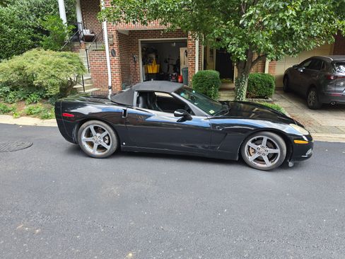 Used 2007 Chevrolet Corvette Convertible RWD image 4