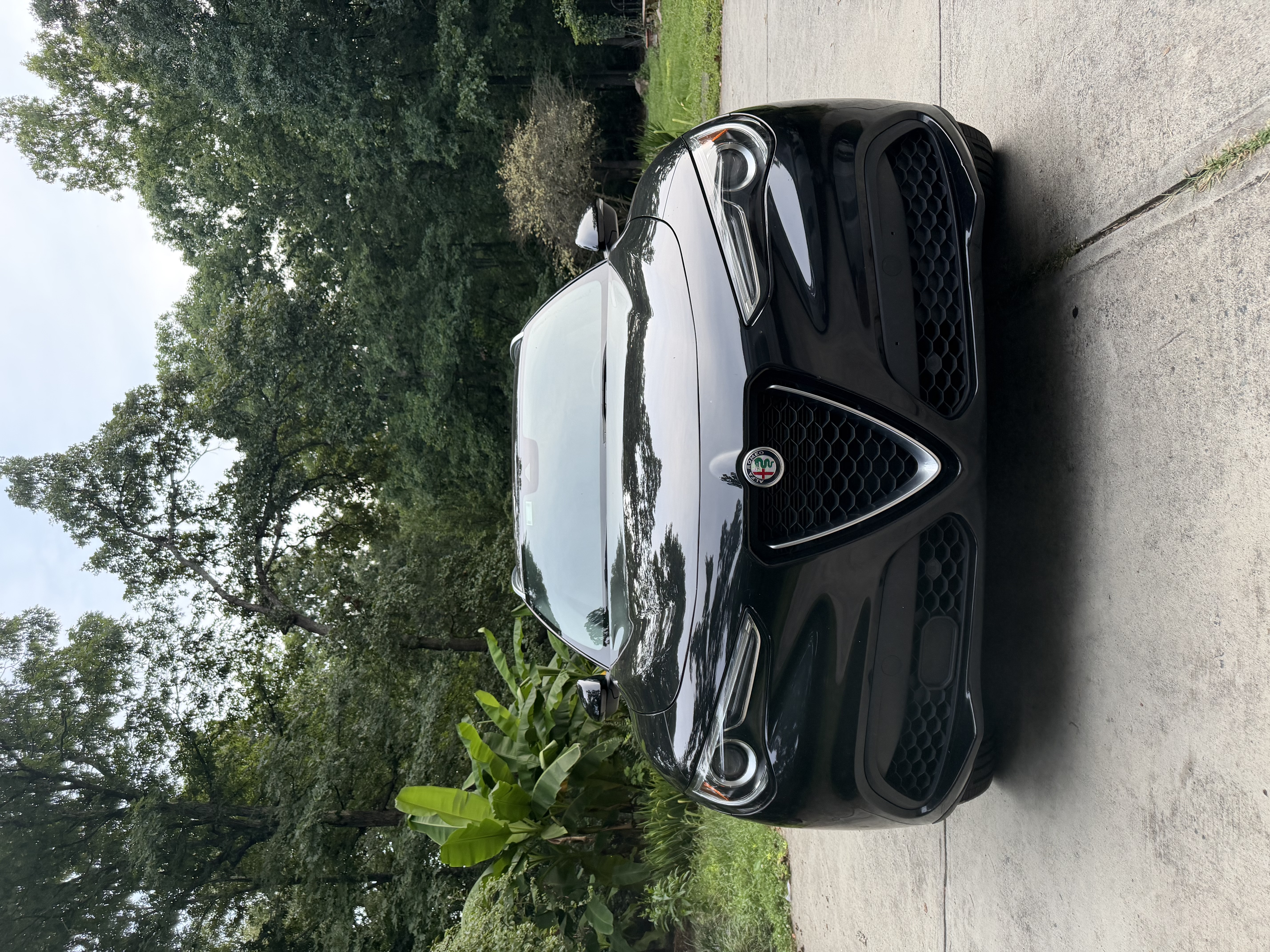 Used 2021 Alfa Romeo Stelvio Sprint w/ Cold Weather Package AWD/4WD image 1