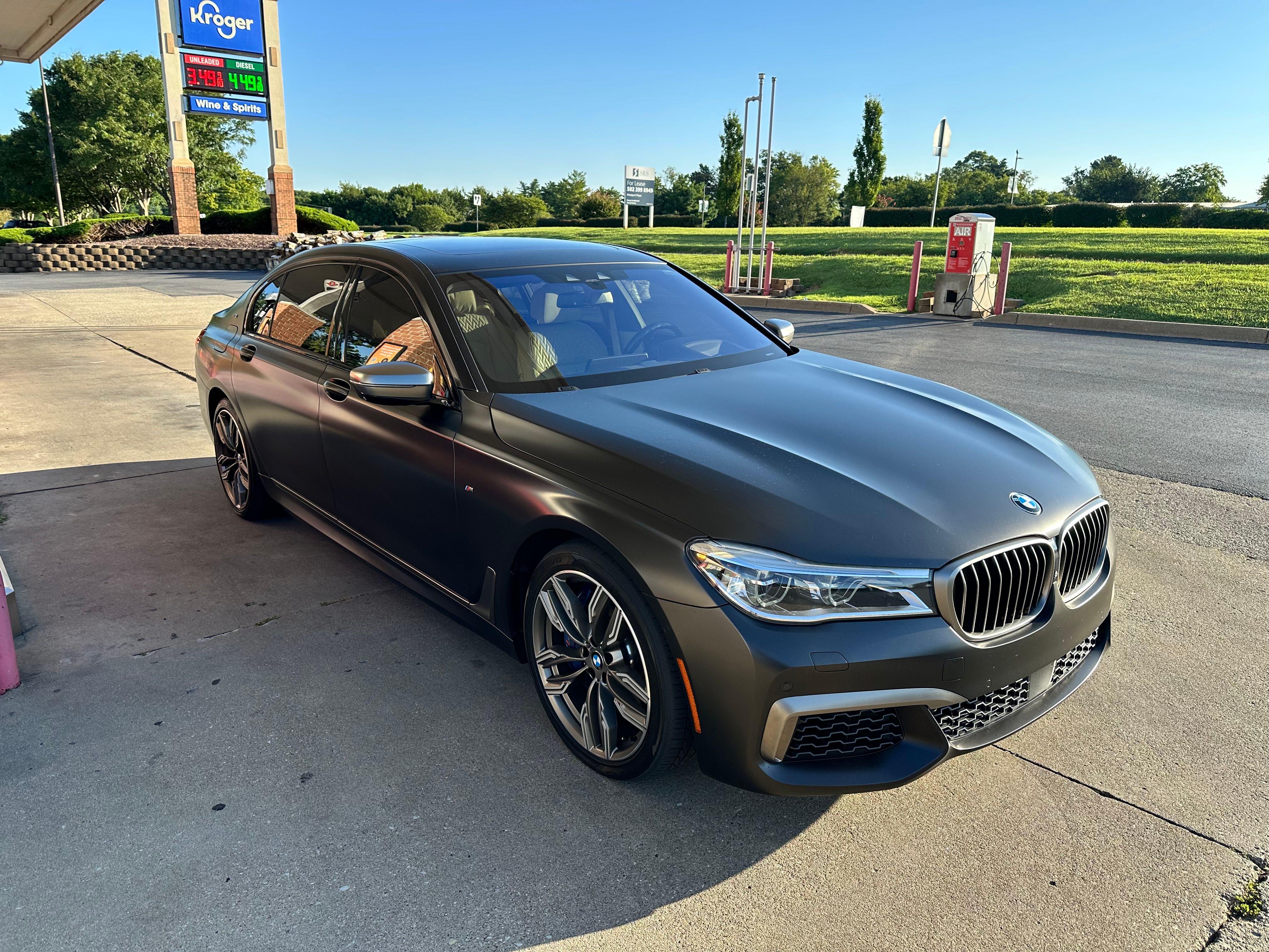 Used 2017 BMW M760i xDrive AWD/4WD image 21