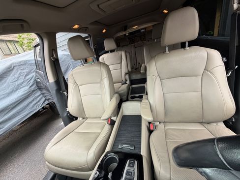 Used 2016 Honda Pilot Elite image 16