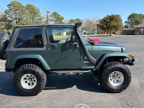 Used 2003 Jeep Wrangler Sahara image 8