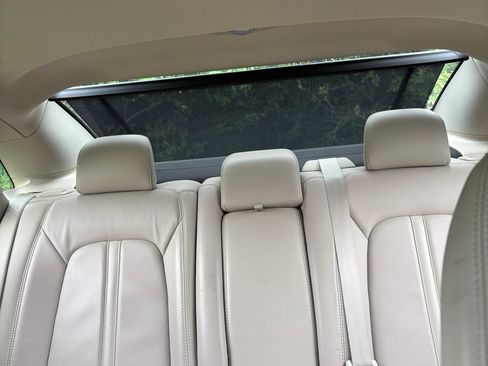 Used 2019 Lincoln MKZ Reserve AWD/4WD image 9