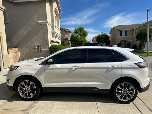 Used 2016 Ford Edge Titanium w/ Equipment Group 301A FWD image 4