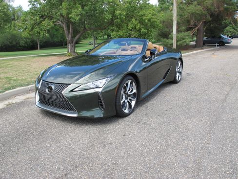 Used 2021 Lexus LC 500 Convertible w/ Touring Package RWD image 5