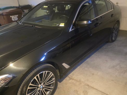 Used 2019 BMW 530i xDrive image 2