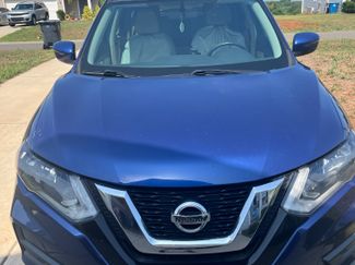 Used 2017 Nissan Rogue SV FWD video 1