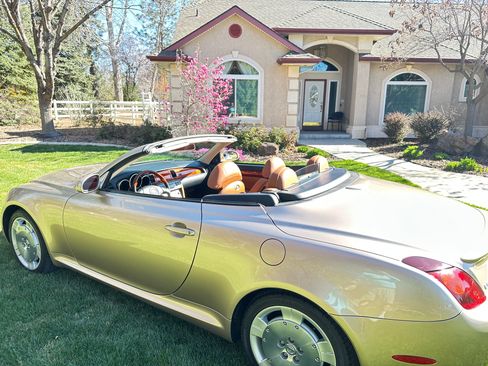 Used 2003 Lexus SC 430 Convertible image 1