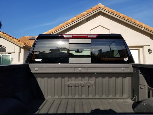 Used 2020 GMC Sierra 1500 AT4 w/ AT4 Premium Package AWD/4WD image 16