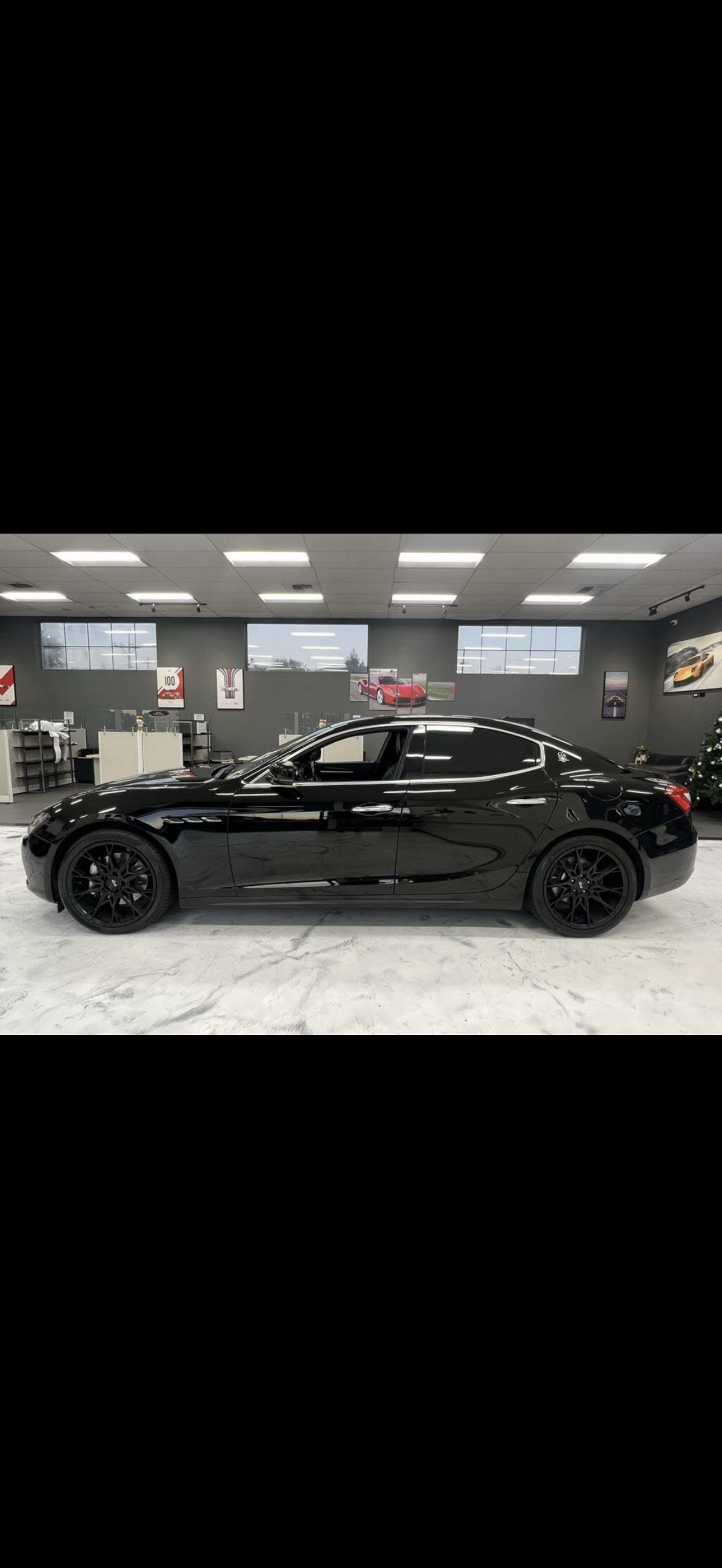 Used 2014 Maserati Ghibli RWD image 9