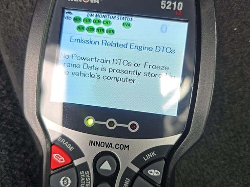 Used 2018 Audi R8 V10 w/ Carbon Exterior Package image 32