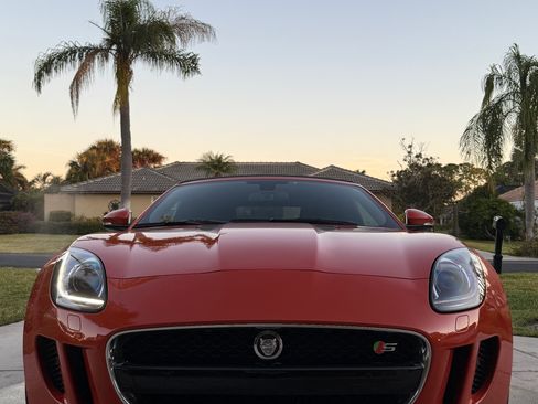 Used 2014 Jaguar F-TYPE S RWD image 15